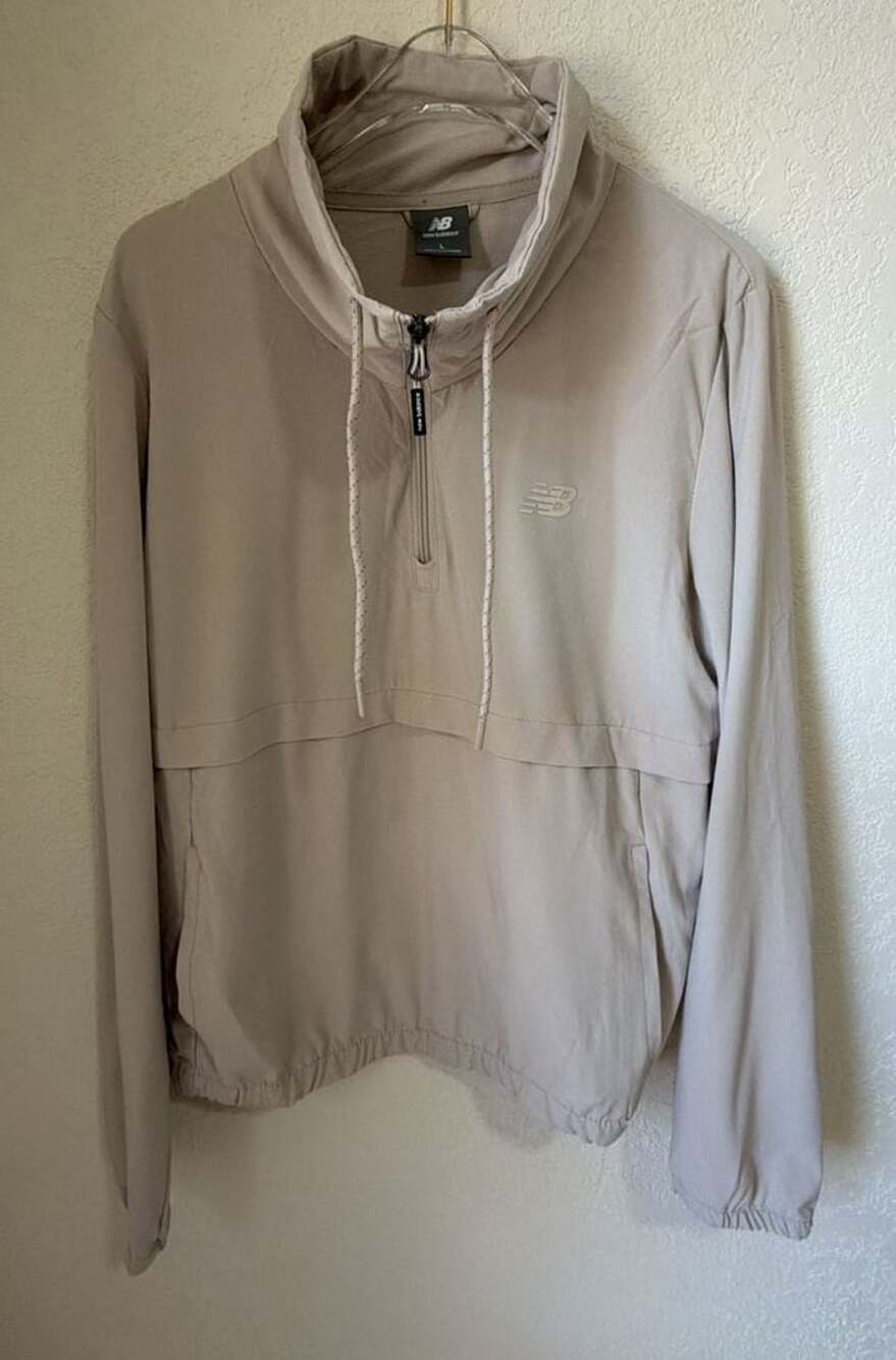 New Balance Half Zip Pullover Jacket Size L Beige